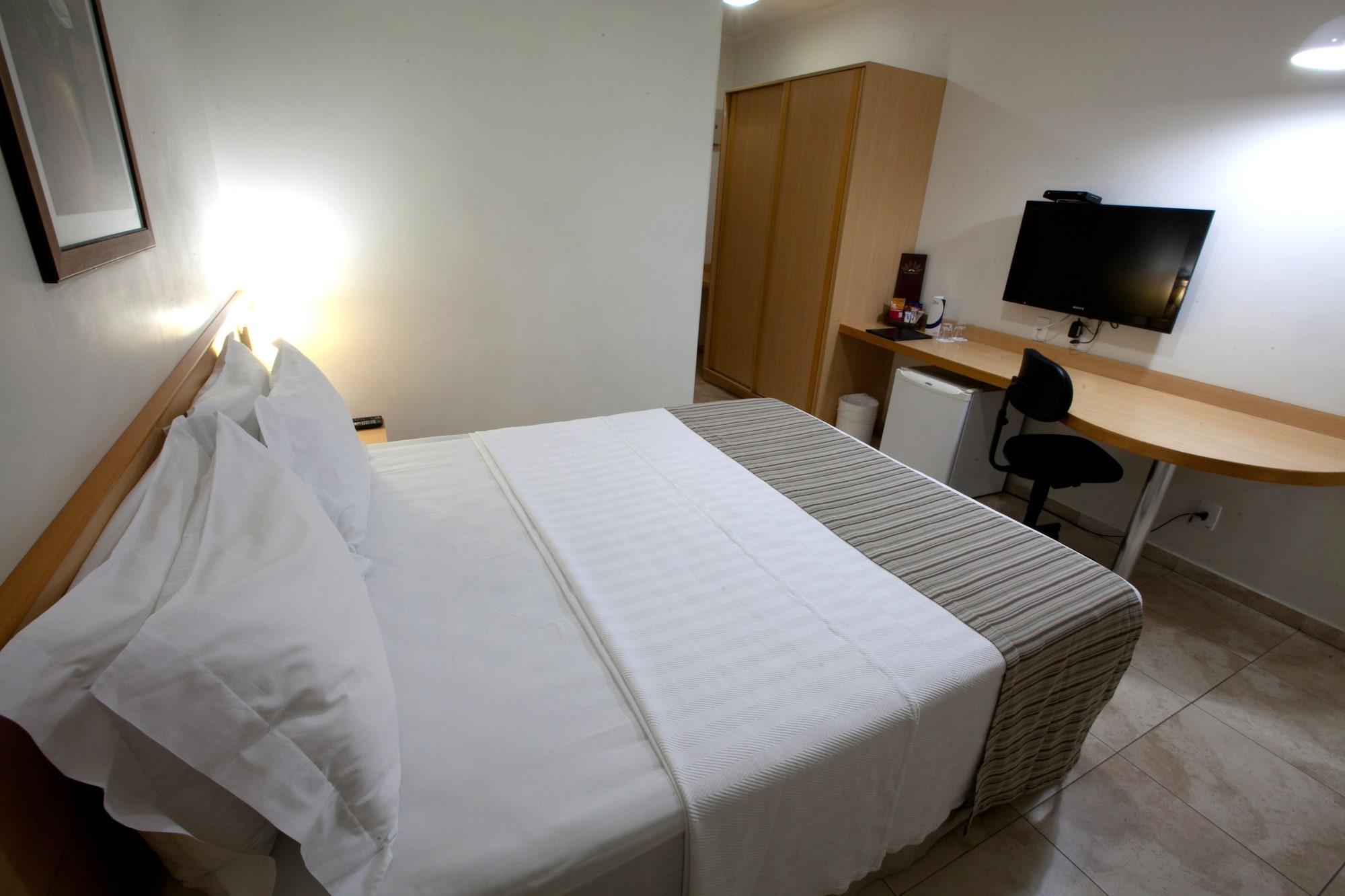 Oitis Hotel Goiânia Esterno foto