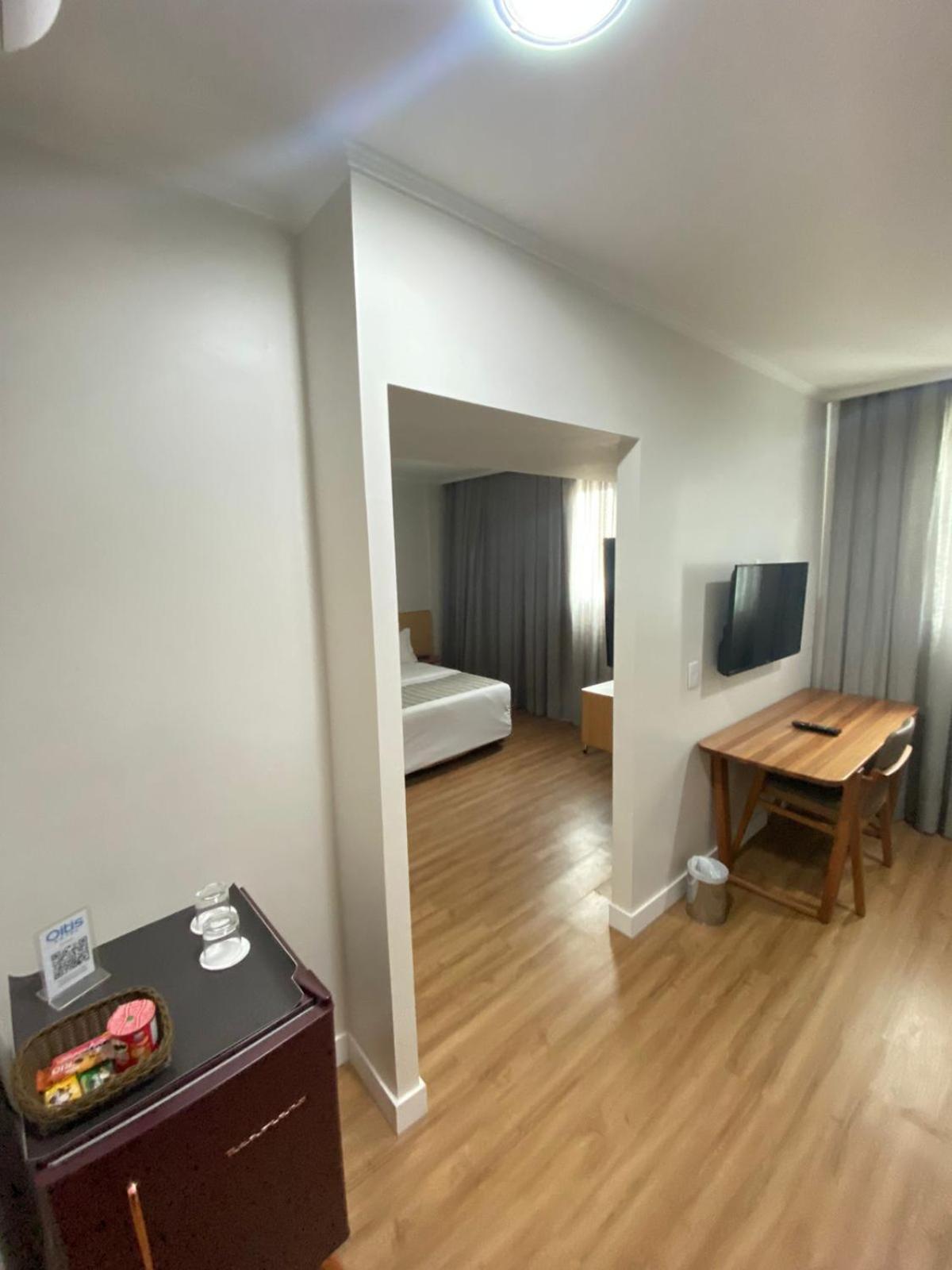 Oitis Hotel Goiânia Esterno foto