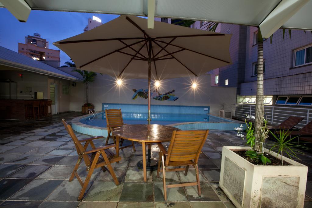 Oitis Hotel Goiânia Esterno foto