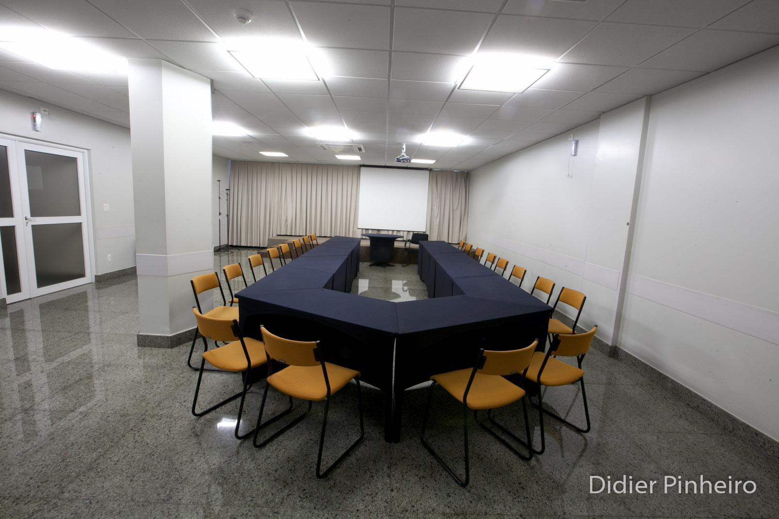 Oitis Hotel Goiânia Esterno foto