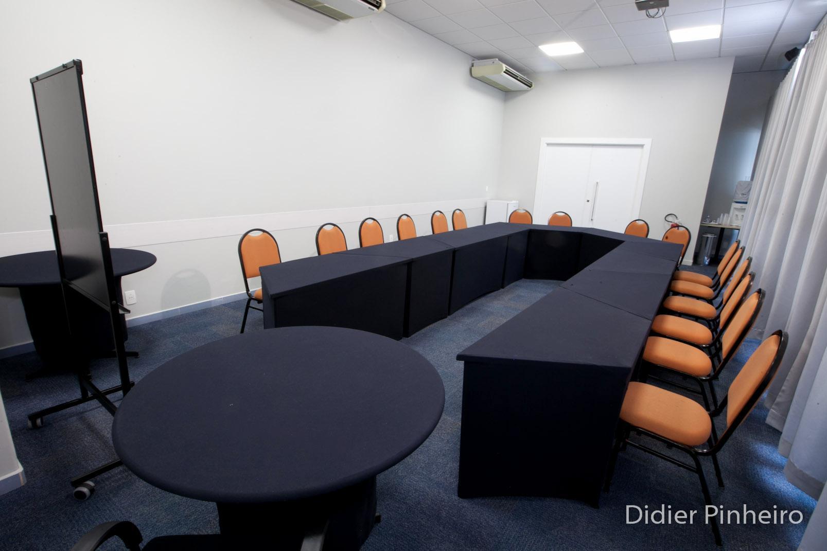 Oitis Hotel Goiânia Esterno foto
