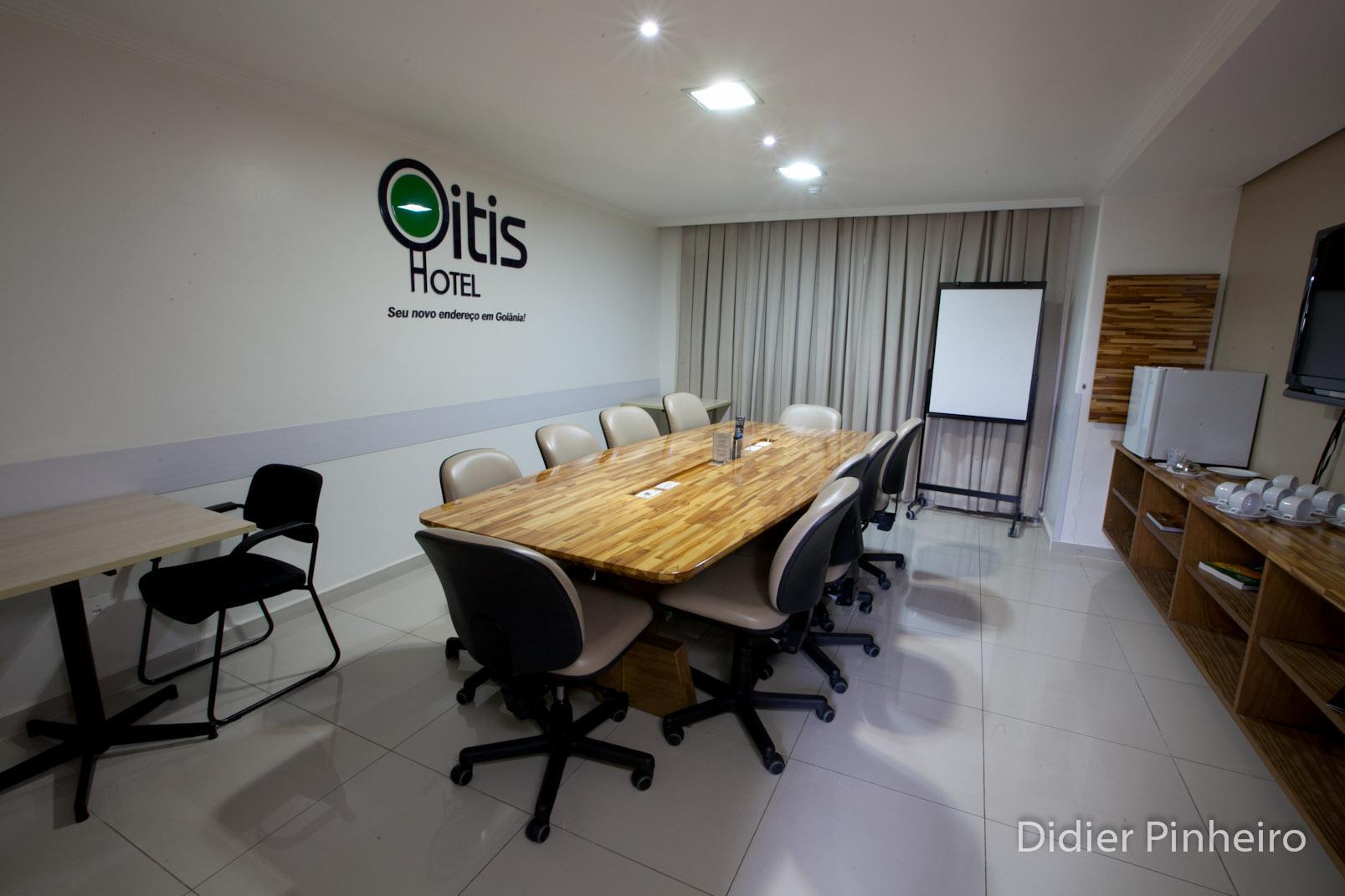 Oitis Hotel Goiânia Esterno foto